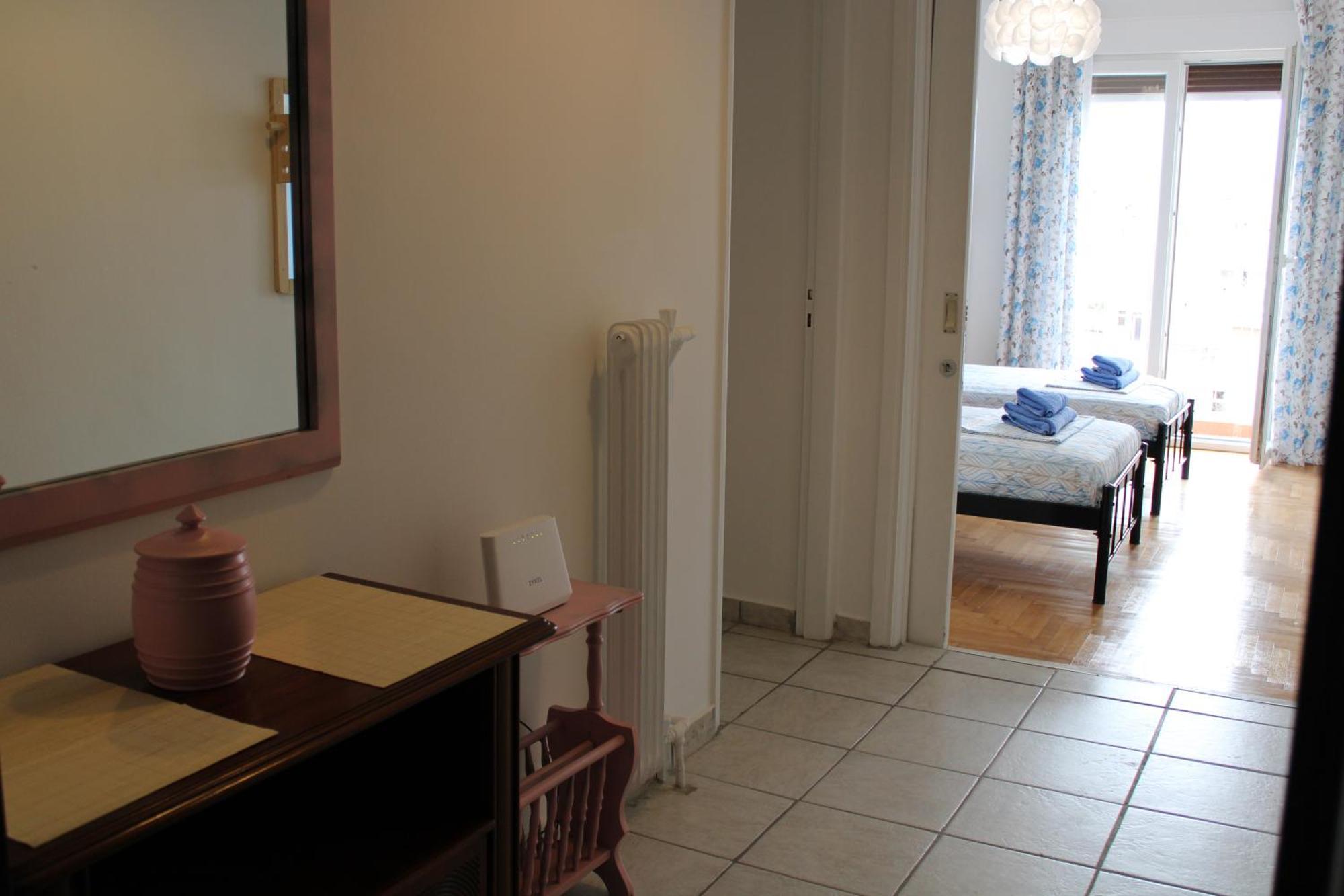 Mona Hause Hotel Athena Bagian luar foto